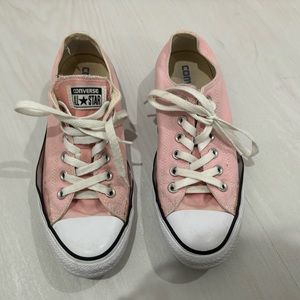 pink low top converse used